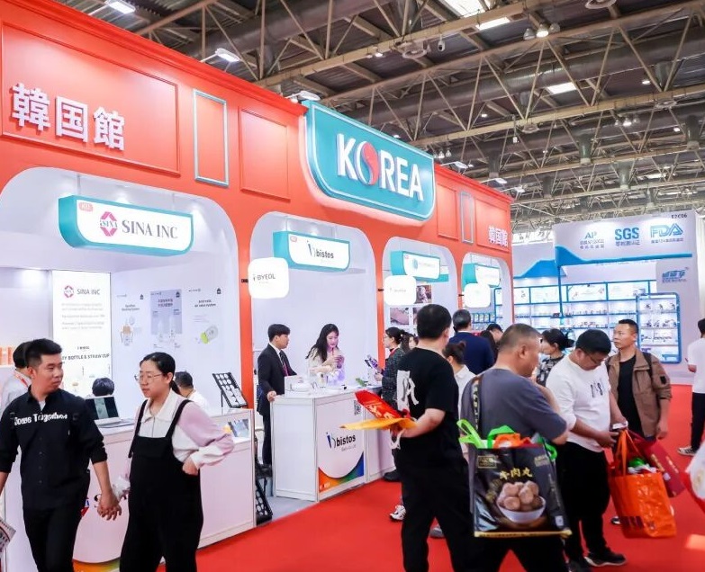 2026年郑州京正孕婴童产品展览会MICF展馆内部展台环境实拍