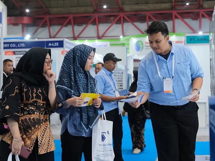 2027年印尼雅加达暖通制冷、空调展览会Refrigeration & HVAC Indonesia参展商与海外采购商展台洽谈现场