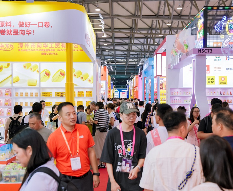 2027年杭州全食展-杭州全球高端食品展ALL FOOD展馆现场,专业观众参观实况