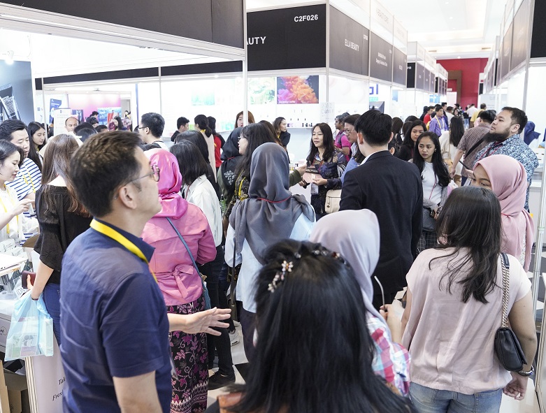2027年印尼雅加达口腔展览会INDO Medicare Expo展馆内部展台环境实拍