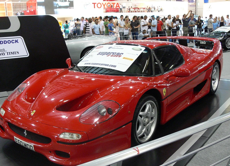 2027年英国车展The British Motor Show参展商与海外采购商展台洽谈现场