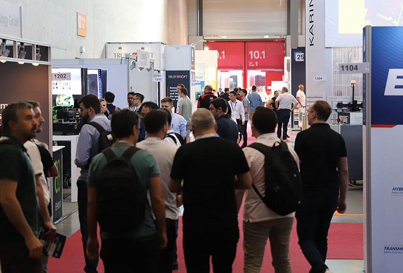 2027年德国欧洲汽车测试及质量监控展览会Automotive Testing Expo Europe参展商与海外采购商展台洽谈现场