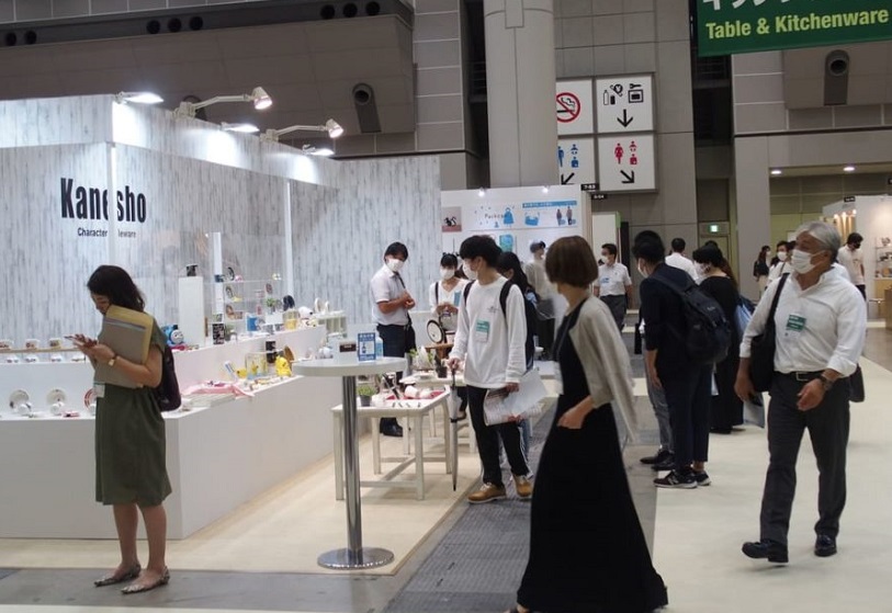 2027年日本东京家居装饰与家具展览会Interior Products & Furniture Expo Tokyo行业机械设备展品展台实拍
