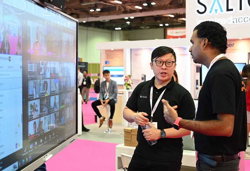 2026年新加坡教育装备展览会EduTECH Asia展馆现场,专业观众参观实况