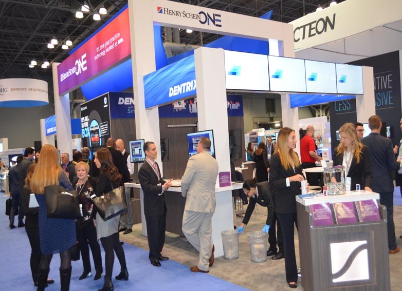 2026年美国纽约口腔牙科展览会GNYDMGREATER NEW YORK DENTAL MEETING展馆现场，专业观众参观实况