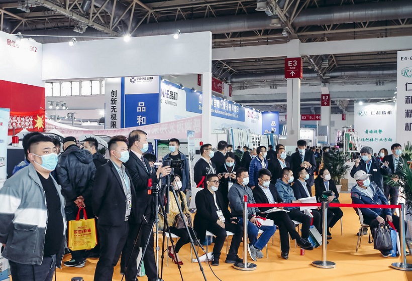 2026年中国（北京）国际门窗幕墙展览会FBCFENESTRATION BAU CHINA行业机械设备展品展台实拍