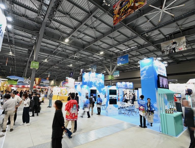 2026年日本旅游展览会Tourism Expo Japan展馆现场，专业观众参观实况