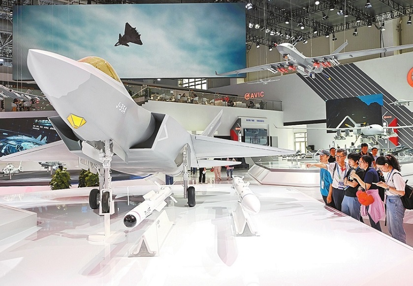 2026年中国国际航空航天博览会-珠海航展AIR SHOW CHINA参展商与海外采购商展台洽谈现场