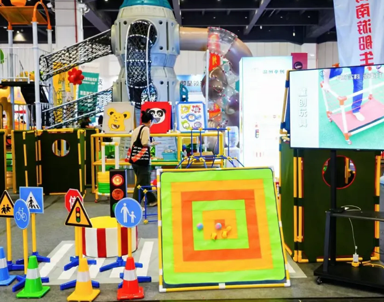 2027年郑州欧亚幼儿教育展览会Ouya CIPE Expo展会现场产品演示与行业交流活动