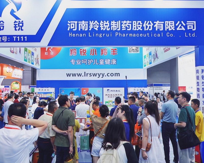 2026年西藏国际制氧供氧、医疗设备及应急救援设备展Xizang Medical Instrument Exhibition展馆现场,专业观众参观实况