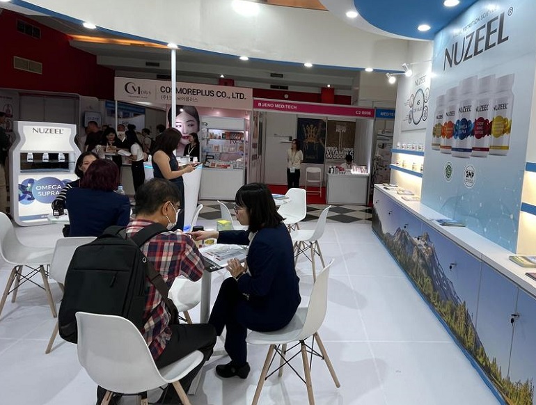 2027年印尼雅加达口腔展览会INDO Medicare Expo展会现场产品演示与行业交流活动