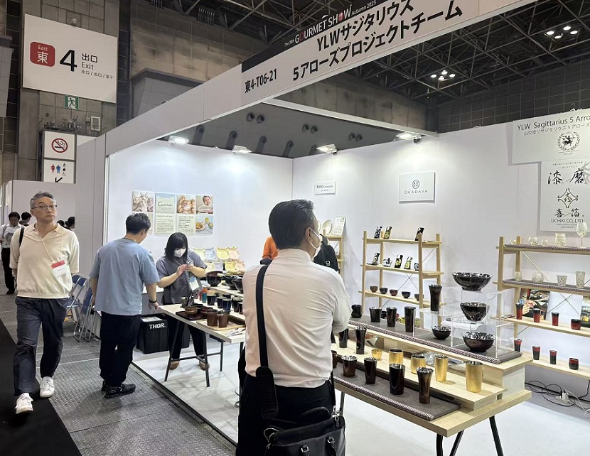 2027年日本东京礼品展秋季Tokyo Gift Show参展商与海外采购商展台洽谈现场