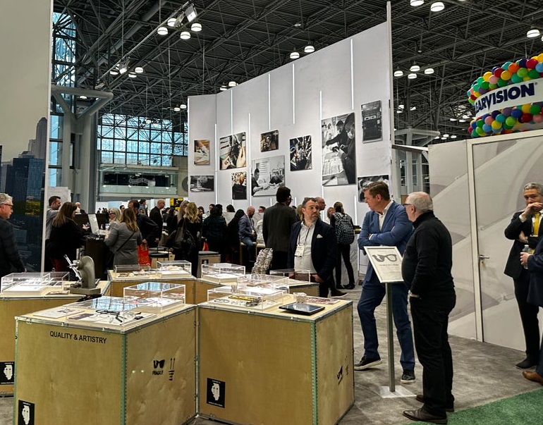 2027年美国拉斯维加斯光学眼镜展览会Vision Expo West展馆内部展台环境实拍