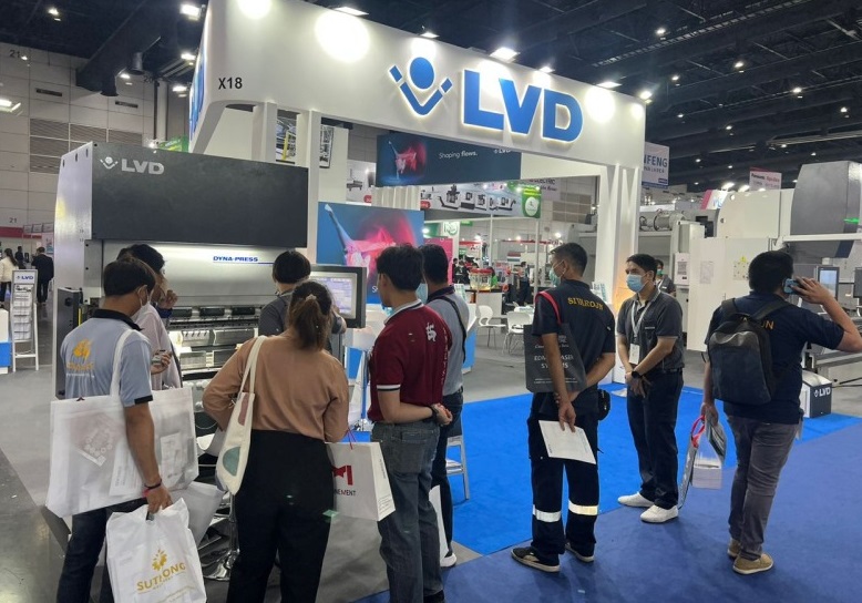 2027年泰国曼谷机床及金属加工展览会MTA ASIA展馆现场,专业观众参观实况