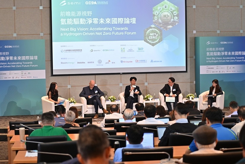 2027年台湾国际半导体展览会SemiconSemicon Taiwan展馆内部展台环境实拍