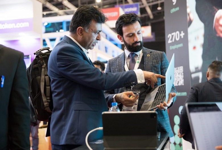 2027年土耳其伊斯坦布尔区块链展-区块链世界博览会Blockchain Expo World行业机械设备展品展台实拍