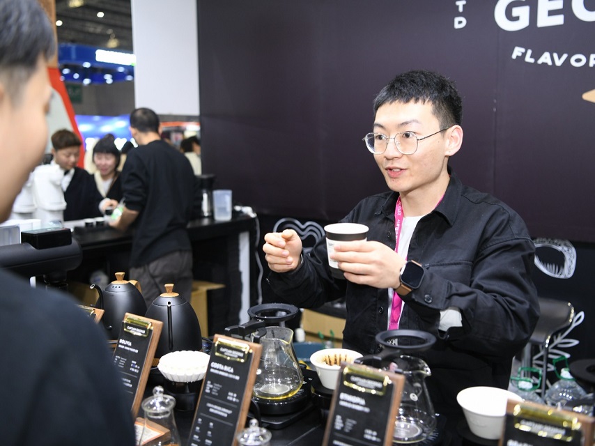 2027年上海咖啡美食文化节-上海咖啡周COFFEE FOODIE FESTIVAL展会现场产品演示与行业交流活动