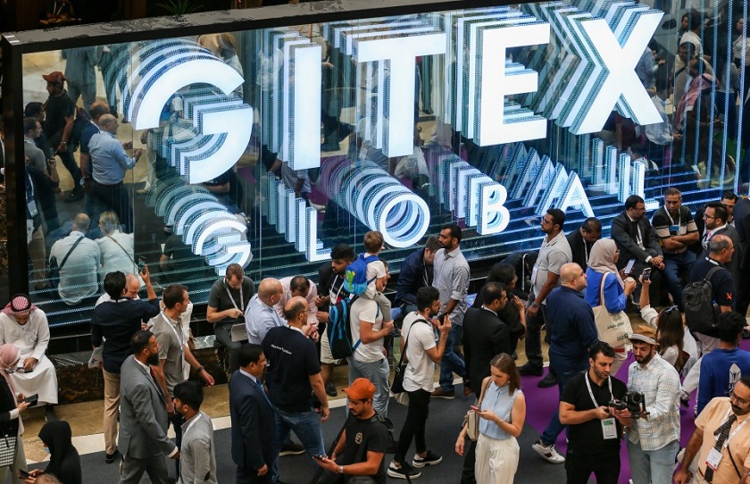 2026年中东迪拜消费电子及通讯展GITEXGITEX DUBAI行业机械设备展品展台实拍