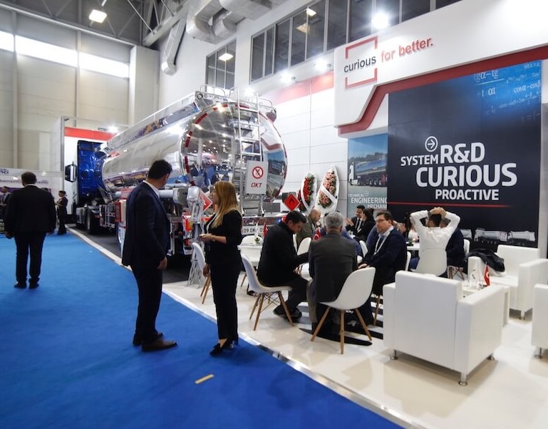 2027年土耳其伊斯坦布尔石油天然气展览会Petroleum Istanbul行业机械设备展品展台实拍