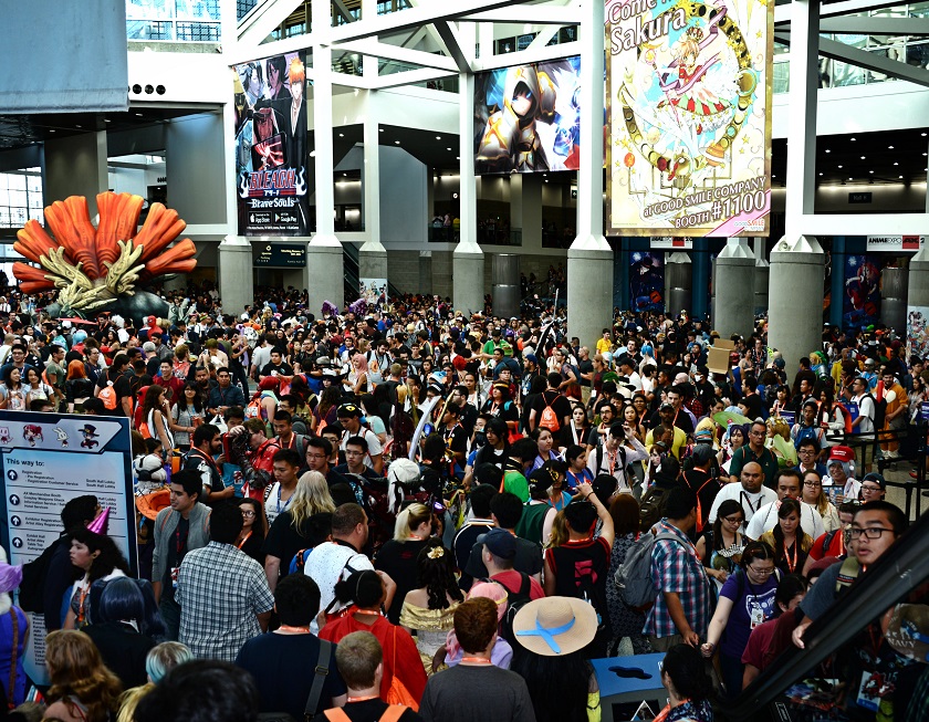 2027年美国洛杉矶动漫展览会ANIME EXPO参展商与海外采购商展台洽谈现场