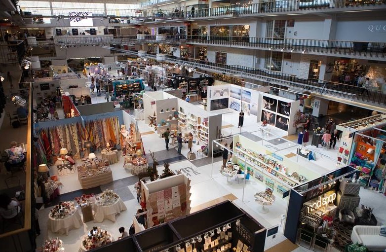 2026年美国达拉斯照明灯饰展览会LIGHTING SHOW展馆现场,专业观众参观实况