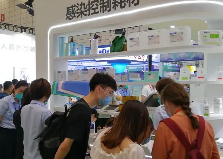 2027年山东济南医疗器械展览会-山东医博会CMEE展馆内部展台环境实拍