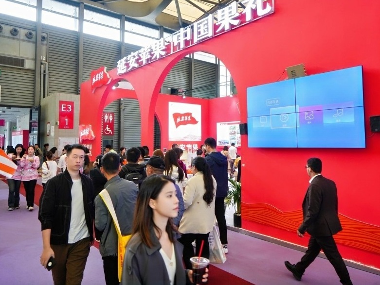 2026年上海国际果蔬展-亚洲果蔬博览会-万果会Asia Fresh参展商与海外采购商展台洽谈现场