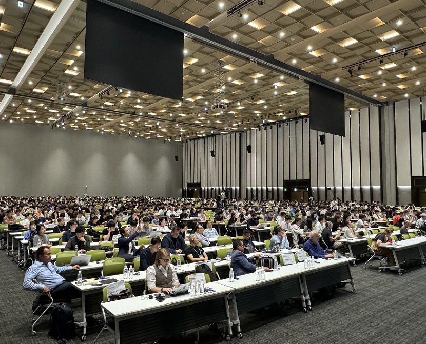 2027年台湾OCP数据中心展览会OCP APAC Summit展馆现场,专业观众参观实况