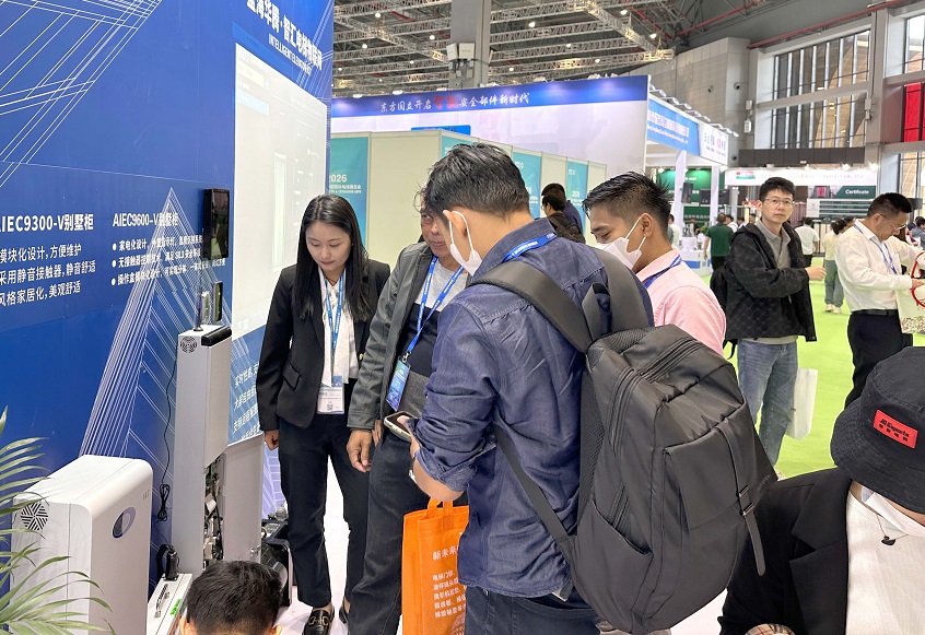 2027年广州国际电梯展览会Elevator Guangzhou展馆现场,专业观众参观实况