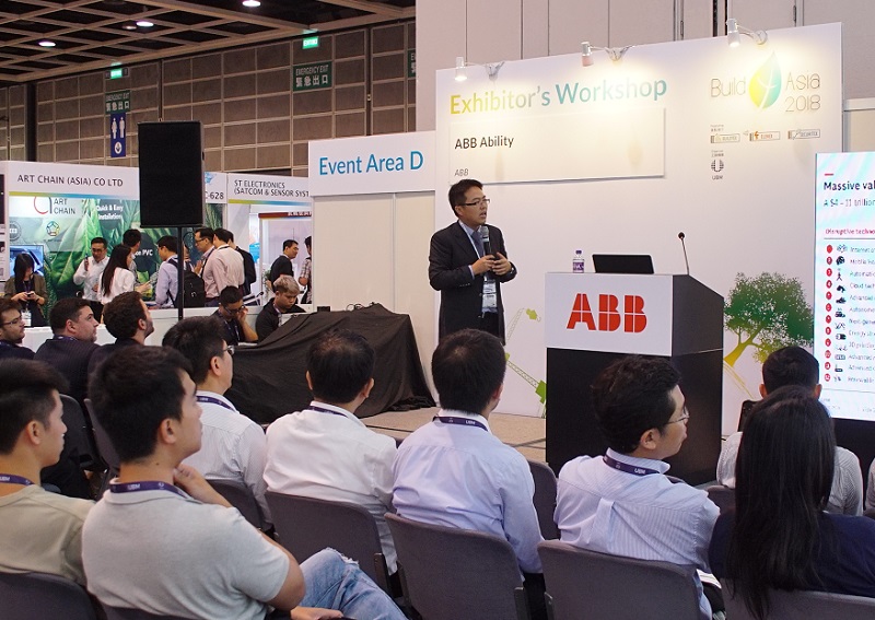 2027年香港建筑建材、安防、消防展览会Build4Asia参展商与海外采购商展台洽谈现场