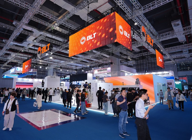 2027年上海亚洲3D打印、增材制造展览会TCT ASIA参展商与海外采购商展台洽谈现场