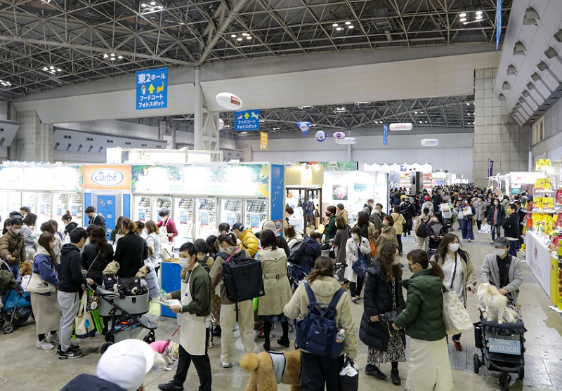 2027年日本大阪宠物用品展览会Interpets Osaka展馆现场,专业观众参观实况