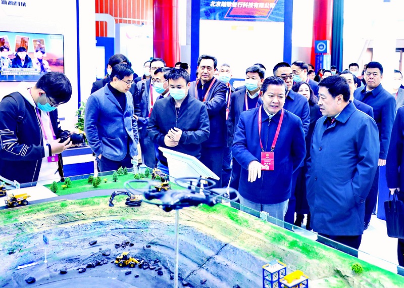 2027年鄂尔多斯国际煤炭及能源工业博览会CHINA ORDOS行业机械设备展品展台实拍