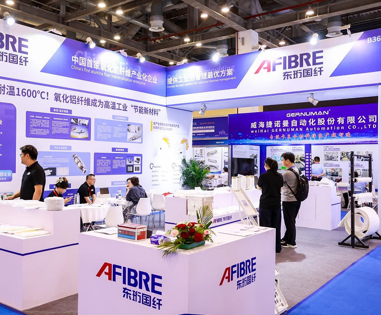 2027年中国(上海)国际高性能复合材料展览会CSCME行业机械设备展品展台实拍