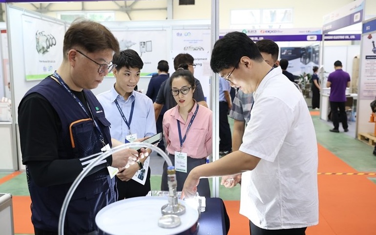 2027年柬埔寨医疗医药制药展览会Cambodia Phar-Med Expo行业机械设备展品展台实拍