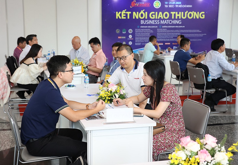 2026年越南胡志明电力、线缆展览会VIETNAM ETE展馆现场,专业观众参观实况
