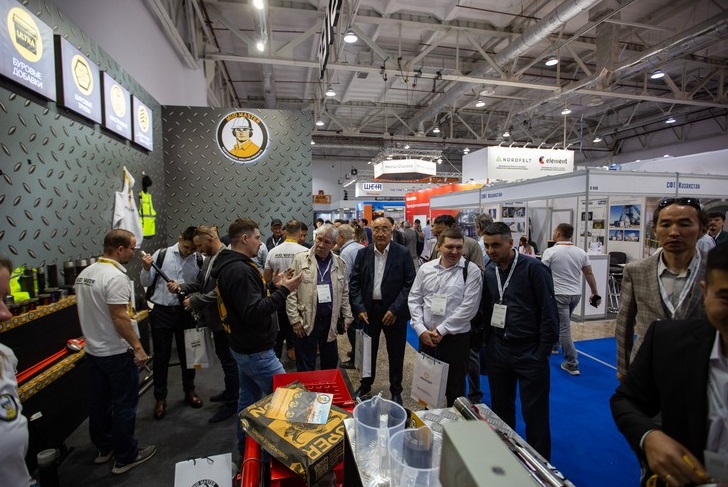 2027年哈萨克斯坦工程机械展览会KAZCOMAKMining Metals展馆内部展台环境实拍
