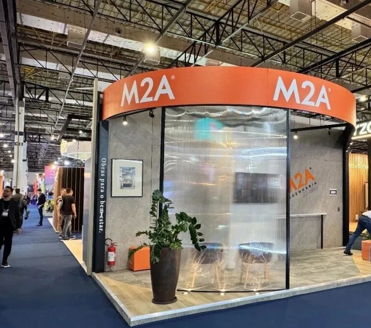 2027年巴西圣保罗办公家具展览会Expo InfraFM展馆现场,专业观众参观实况