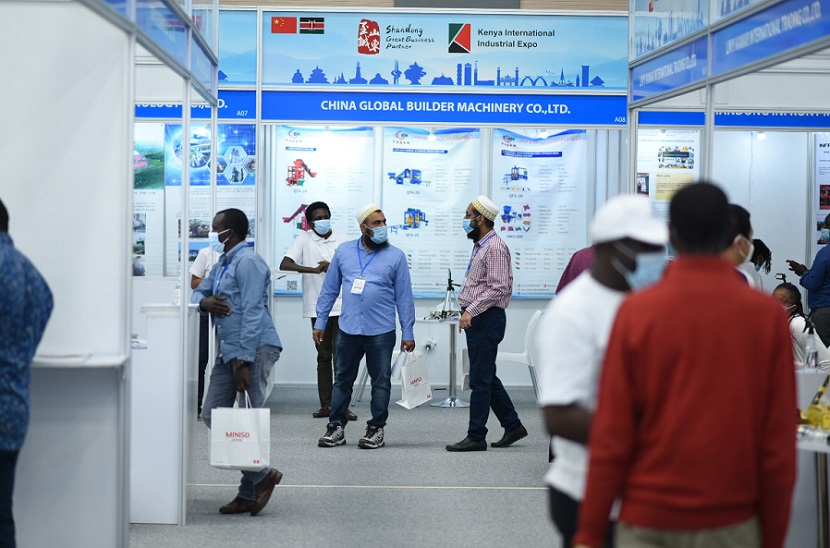 2027年肯尼亚内罗毕太阳能光伏展览会SOLAR AFRICA行业机械设备展品展台实拍