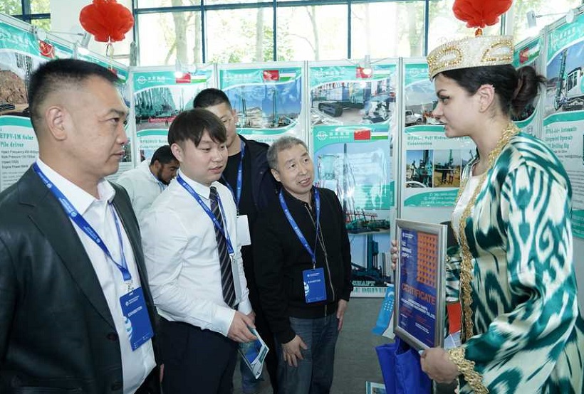 2027年乌兹别克斯坦矿业、工程机械、矿山机械展览会Uz Mining Expo展会现场产品演示与行业交流活动