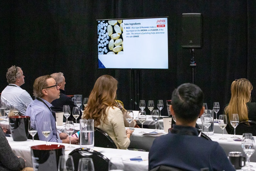 2027年美国葡萄酒、红酒、烈酒展览会Vinexpo America展会现场产品演示与行业交流活动