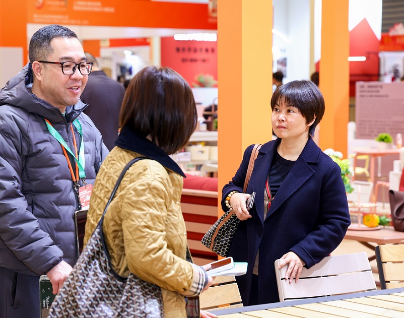 2027年上海国际酒店家具、商用定制及软装设计展览会H+R Design Expo行业机械设备展品展台实拍