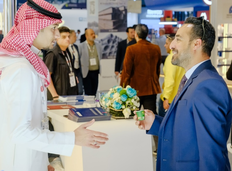 2027年沙特礼品及家居用品展览会Gifts&Homeware Expo Saudi Arabia展馆现场,专业观众参观实况