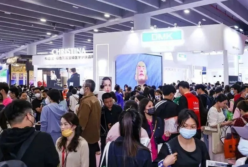 2027年中国（广州）国际美博会CIBE展会现场产品演示与行业交流活动