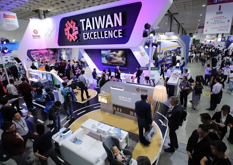 2027年台北电脑展TAIWAN COMPUTEX展馆现场,专业观众参观实况