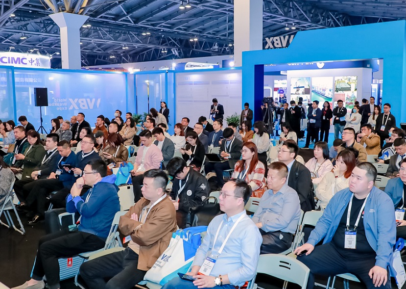 2027年上海国际件杂货运输展WBXWorld Breakbulk Expo展馆内部展台环境实拍