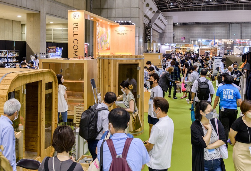 2026年日本东京促销品、礼品展览会International Premium Incentive Show 参展商与海外采购商展台洽谈现场