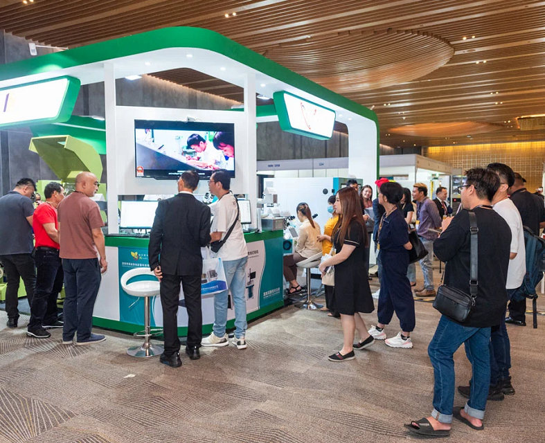 2027年马来西亚国际黄金珠宝贸易展MCJEMALAYSIA GOLD & JEWELLERY TRADE EXHIBITION展会现场产品演示与行业交流活动