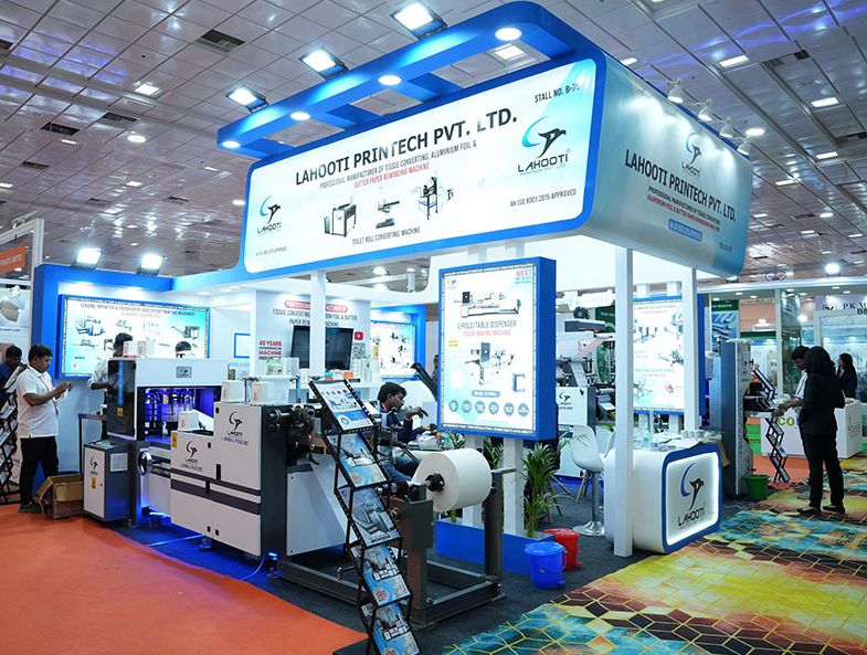 2027年印度新德里纸业展览会India Paperex参展商与海外采购商展台洽谈现场