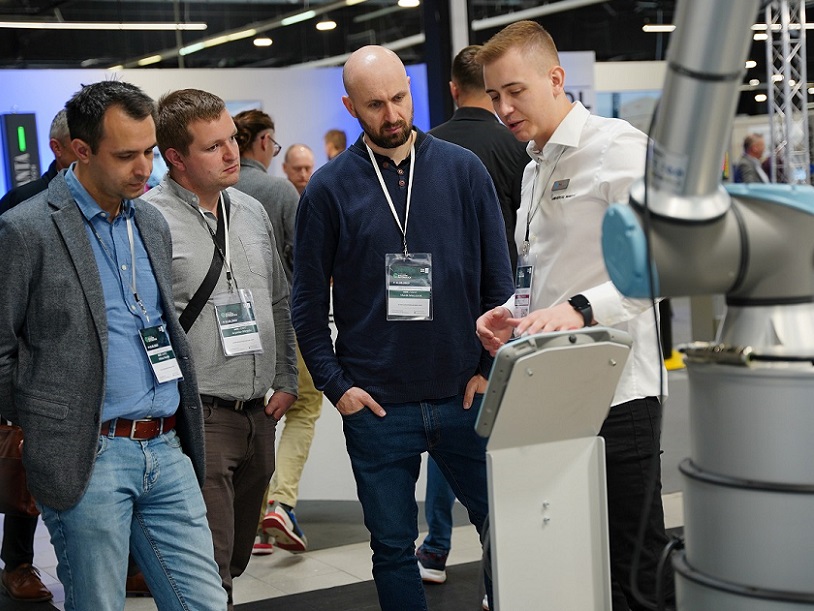 2027年波兰华沙工业及自动化展览会Warsaw Industry Automatica行业机械设备展品展台实拍